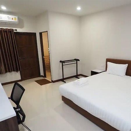 Waritthon Residence Ройет Экстерьер фото