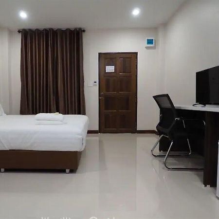 Waritthon Residence Ройет Экстерьер фото